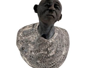 Skulptur af Heidi av Reyni med titlen Believe