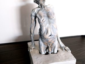 Flemming Hald skulptur - Op af hullet